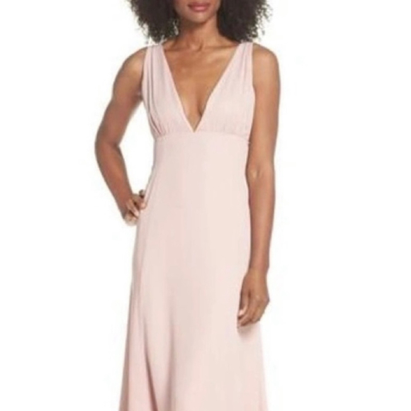 SOLD WAYF Kiara Empire Plunge Neck Gown in Rose Size Large - Picture 6 of 16